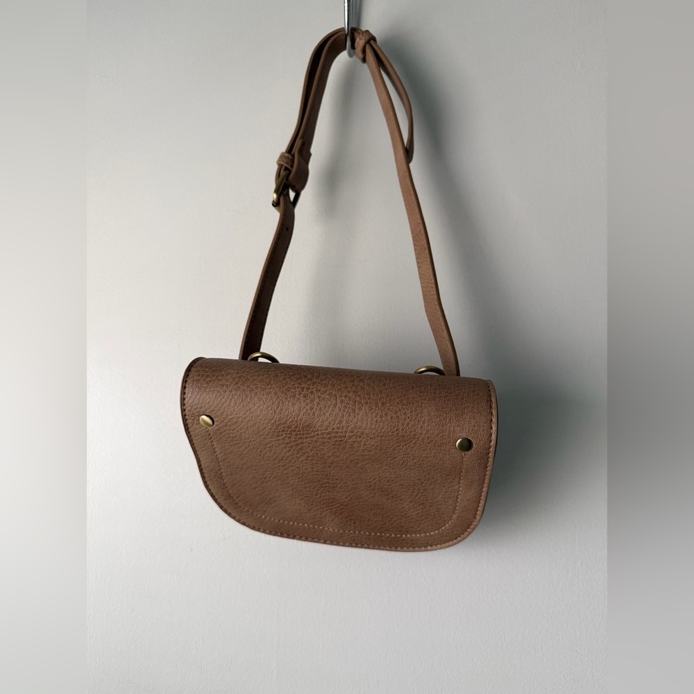 By Anthropologie Hazel Convertible Belt Bag Crossbody - Picture 3 of 6